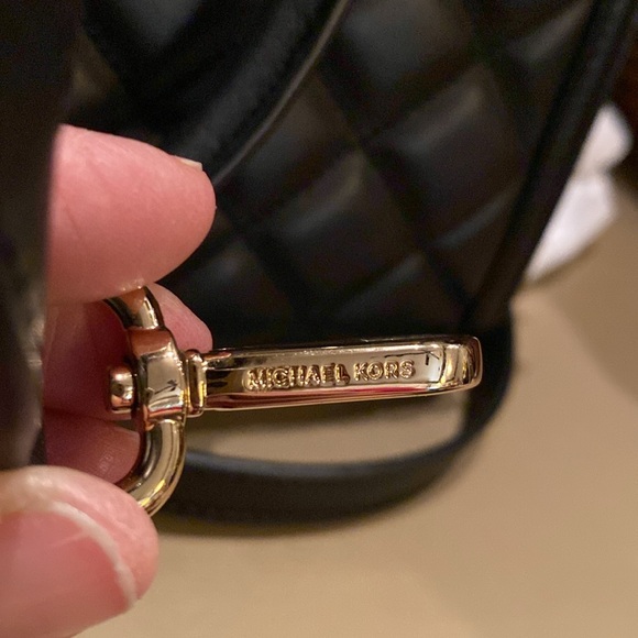 MICHAEL KORS Selma Black Quilted Leather Crossbody Satchel Shoulder Bag - Picture 13 of 16